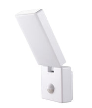 Load image into Gallery viewer, Security LED Flood with sensor 15W White